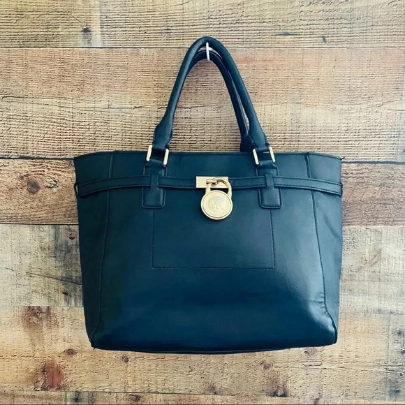 Micheal Kors Saffiano Leather Medium Satchel - Picture 1 of 6